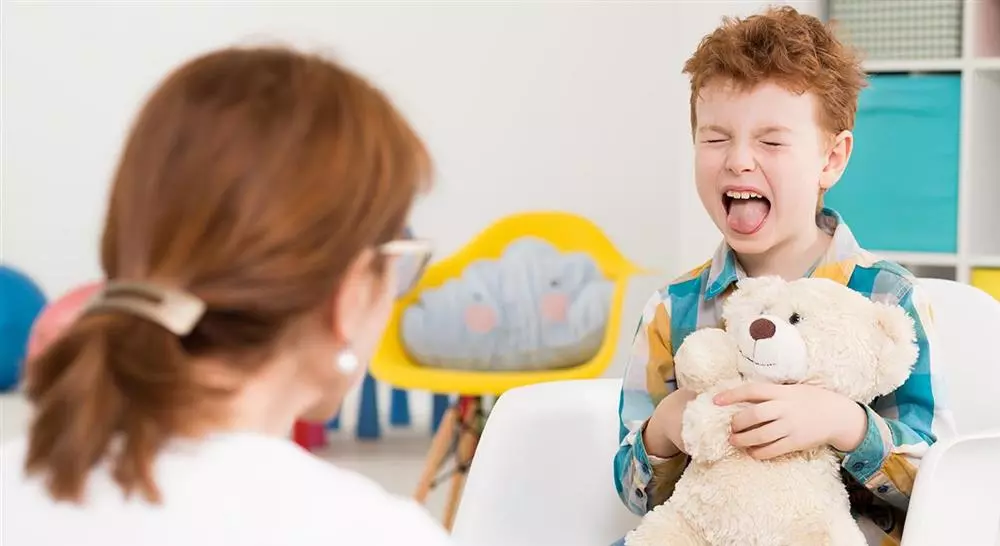 experto tratamiento de la patología psiquiátrica infantil