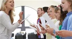 estudiar neuroeducación y neurolingüística en medicina