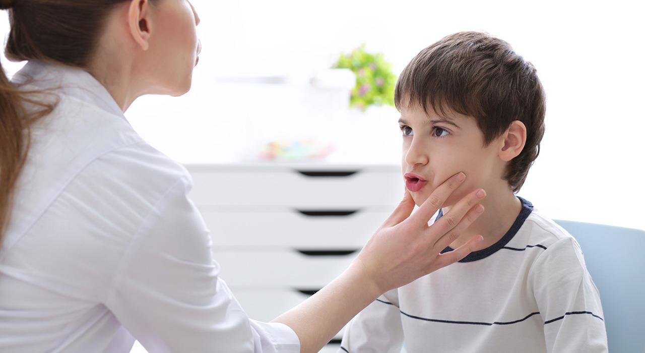 Magister en Neurorrehabilitación logopédica y Análisis de Funciones Vitales. Terapia Orofacial y Miofuncional