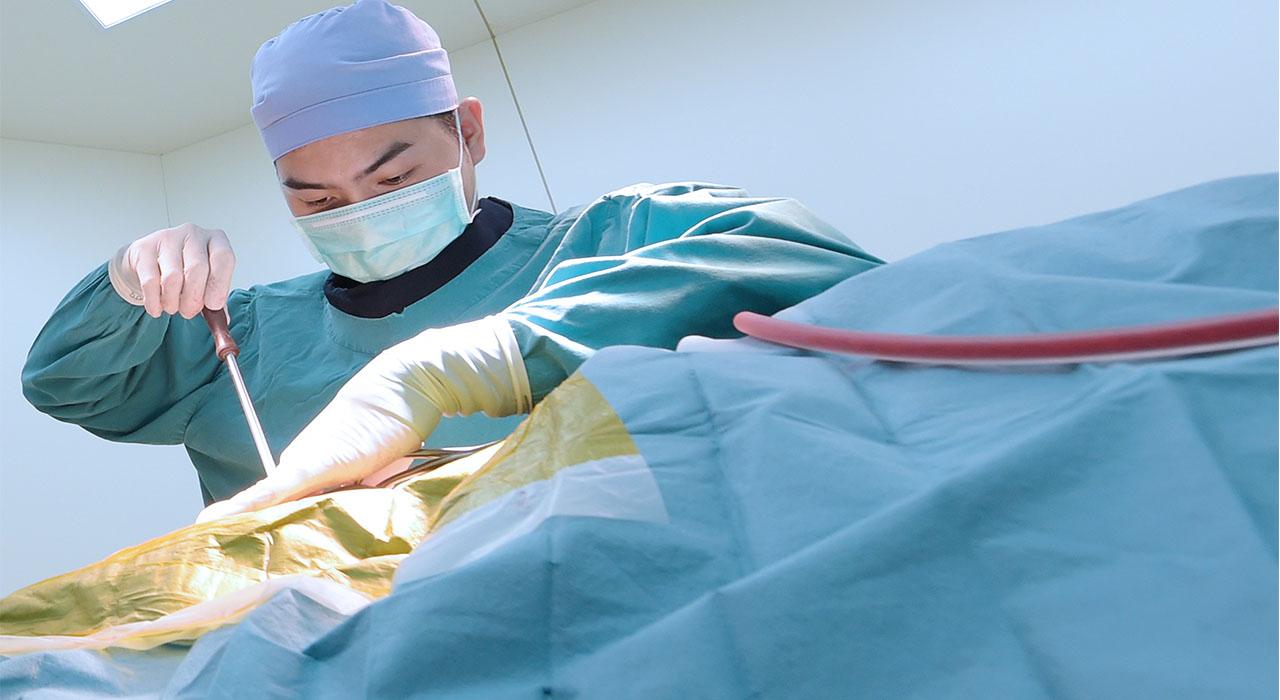 experto laparoscopia cirugia general cirugia abdominal cirugia neonatal fetal 2 Tech Universidad