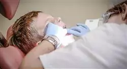 especialización patología y terapéutica dental integral en el paciente pediátrico