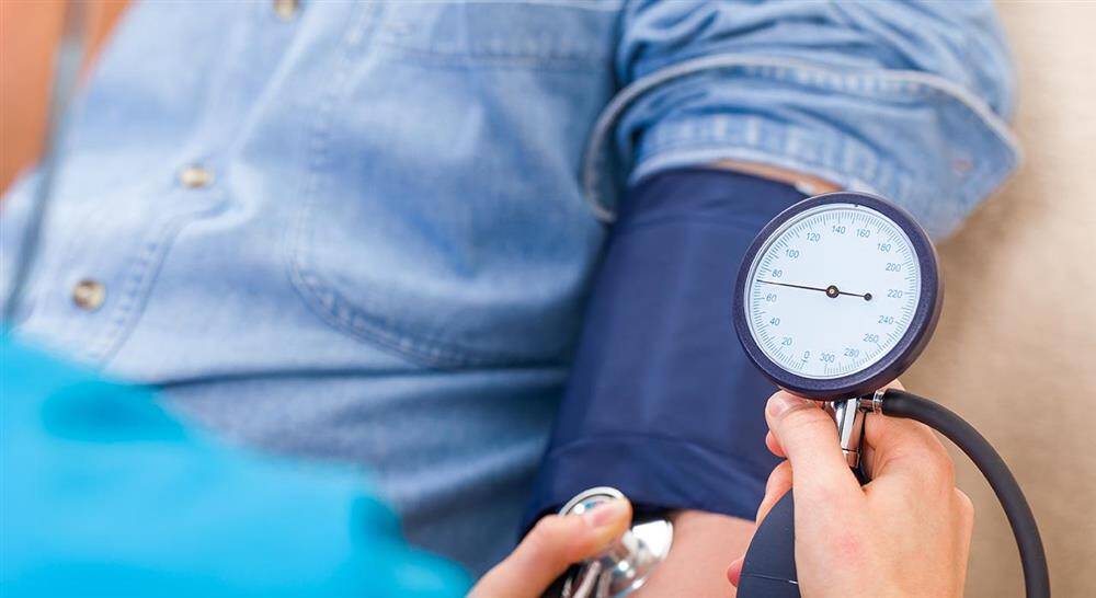 diplomado enfermería en urgencias cardiacas en atención primaria