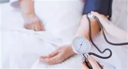 especializacion cuidados y técnicas en hospitalización a domicilio