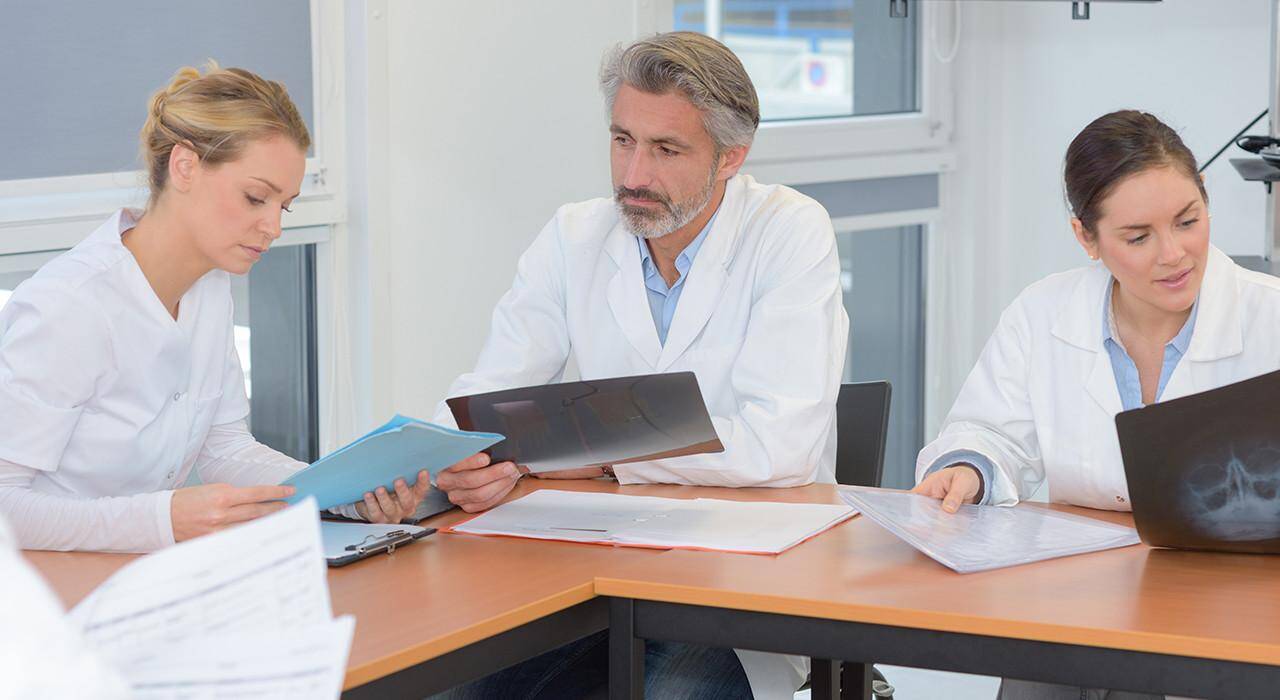 Posgrado en Gestión de Enfermería de los Servicios Especiales Hospitalarios