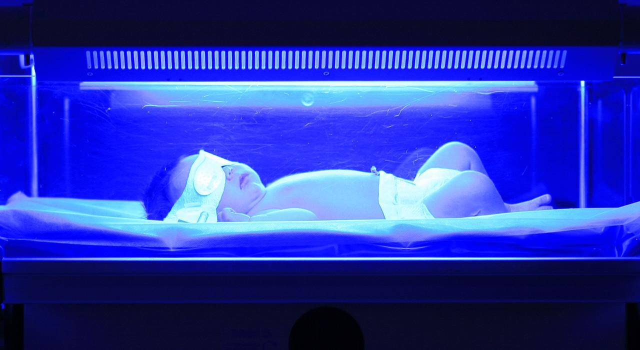 Especialización en Cuidados Críticos Neonatales para Enfermería