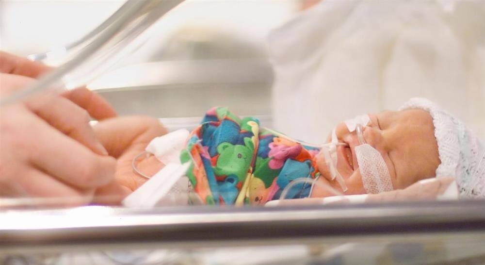 estudiar cuidados en patología cardíaca y respiratoria del neonato para enfermería