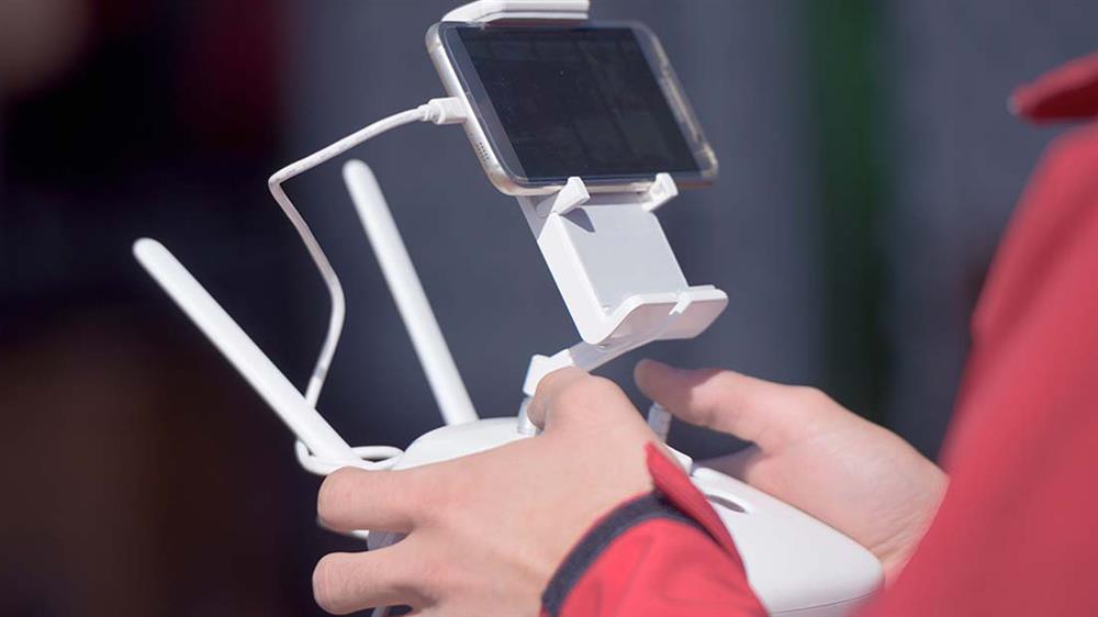 curso online procedimientos operacionales especificos drones Tech Universidad