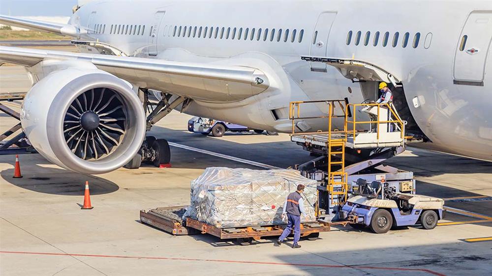 diplomado mercancias peligrosas aviacion tripulada no tripulada Tech Universidad
