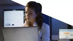 prasenzstudium mba technische leitung data science unternehmen Tech Universidad
