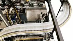 praxisorientierte ausbildung editorial design Tech Universidad