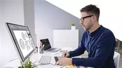 praxisorientierte ausbildung multimedia design Tech Universidad