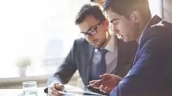 praxisorientierte ausbildung wirtschaft statistik angewandt unternehmen Tech Universidad